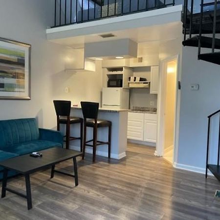 Executive Suites Winchester Esterno foto