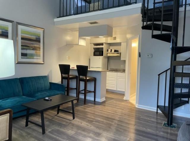 Executive Suites Winchester Esterno foto